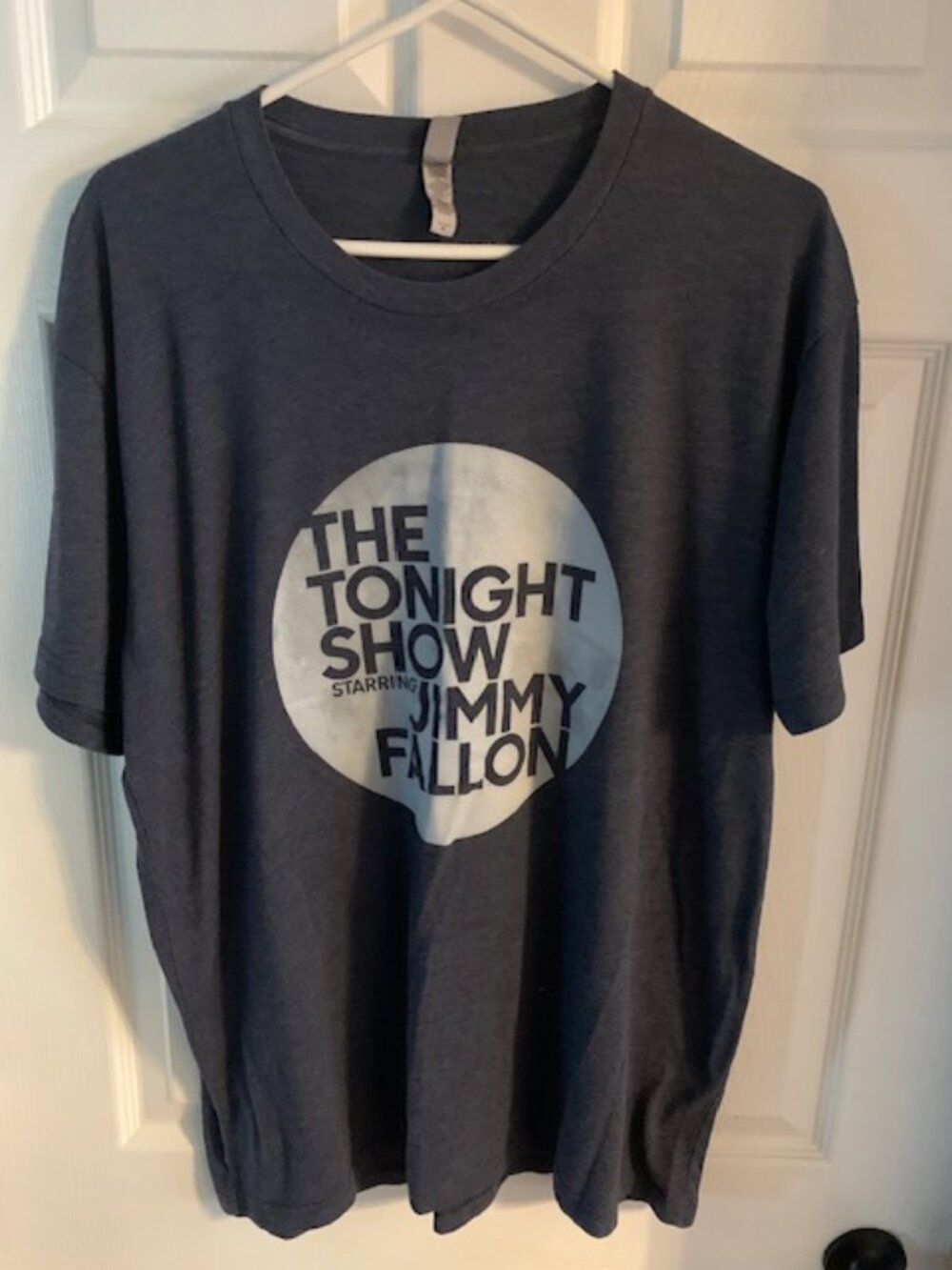 THE TONIGHT SHOW "JIMMY FALLON" TEE (XL)